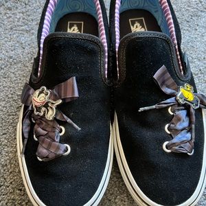 Vans x Disney The Nightmare Before Christmas - 9.5 women’s/8 men’s